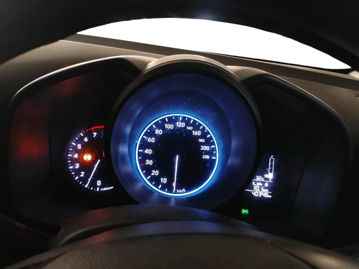 2020 Hyundai VENUE S 1.2, Petrol, Manual, 40,348 km, interior