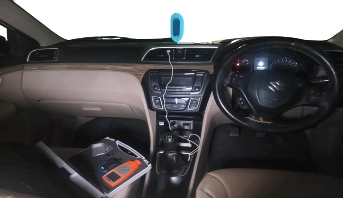 2018 Maruti Ciaz DELTA 1.5 SHVS MT PETROL, Petrol, Manual, 31,552 km, interior