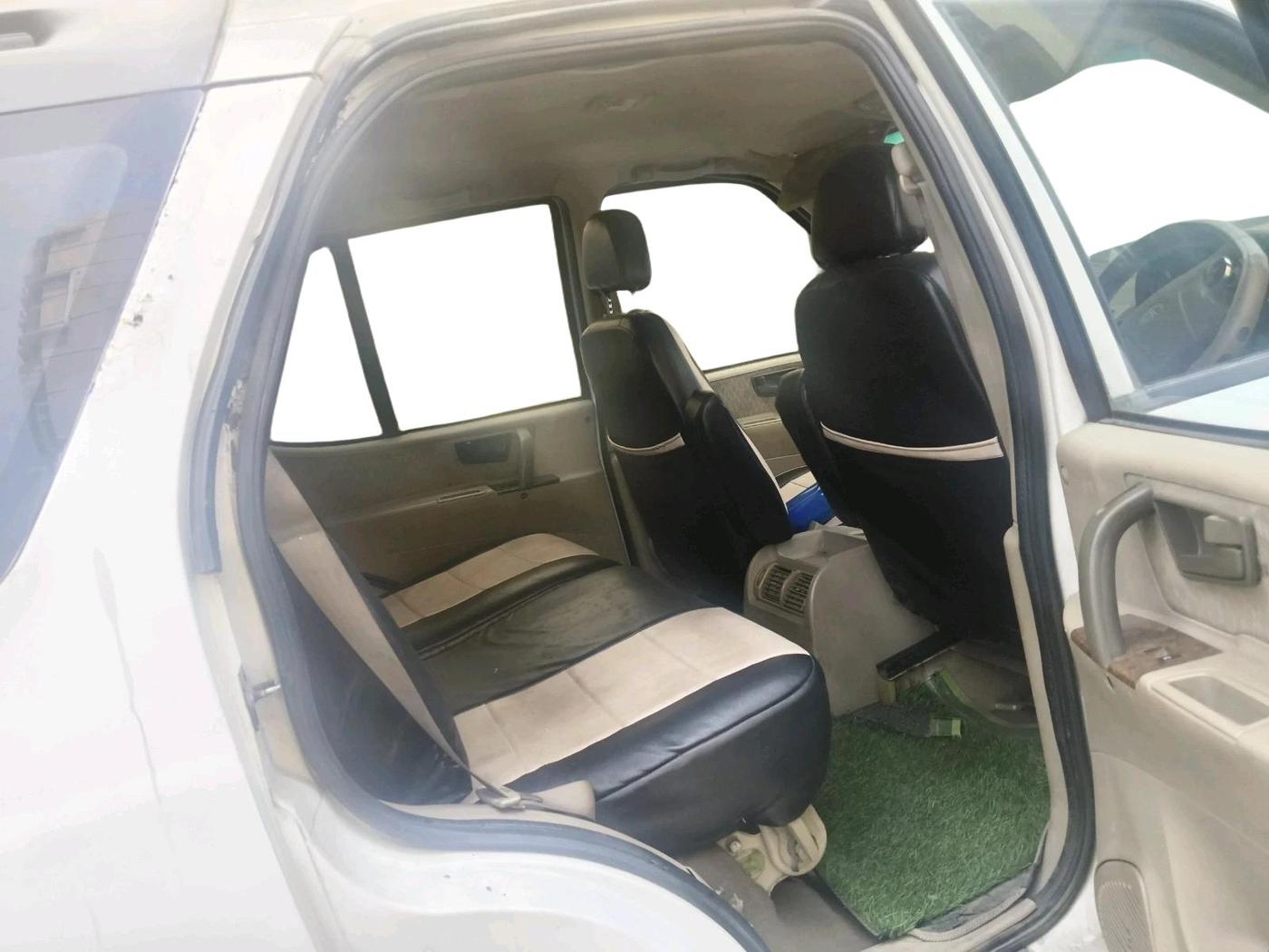 2012 Tata Safari 4X2 LX DICOR, Diesel, Manual, 1,54,054 km, interior