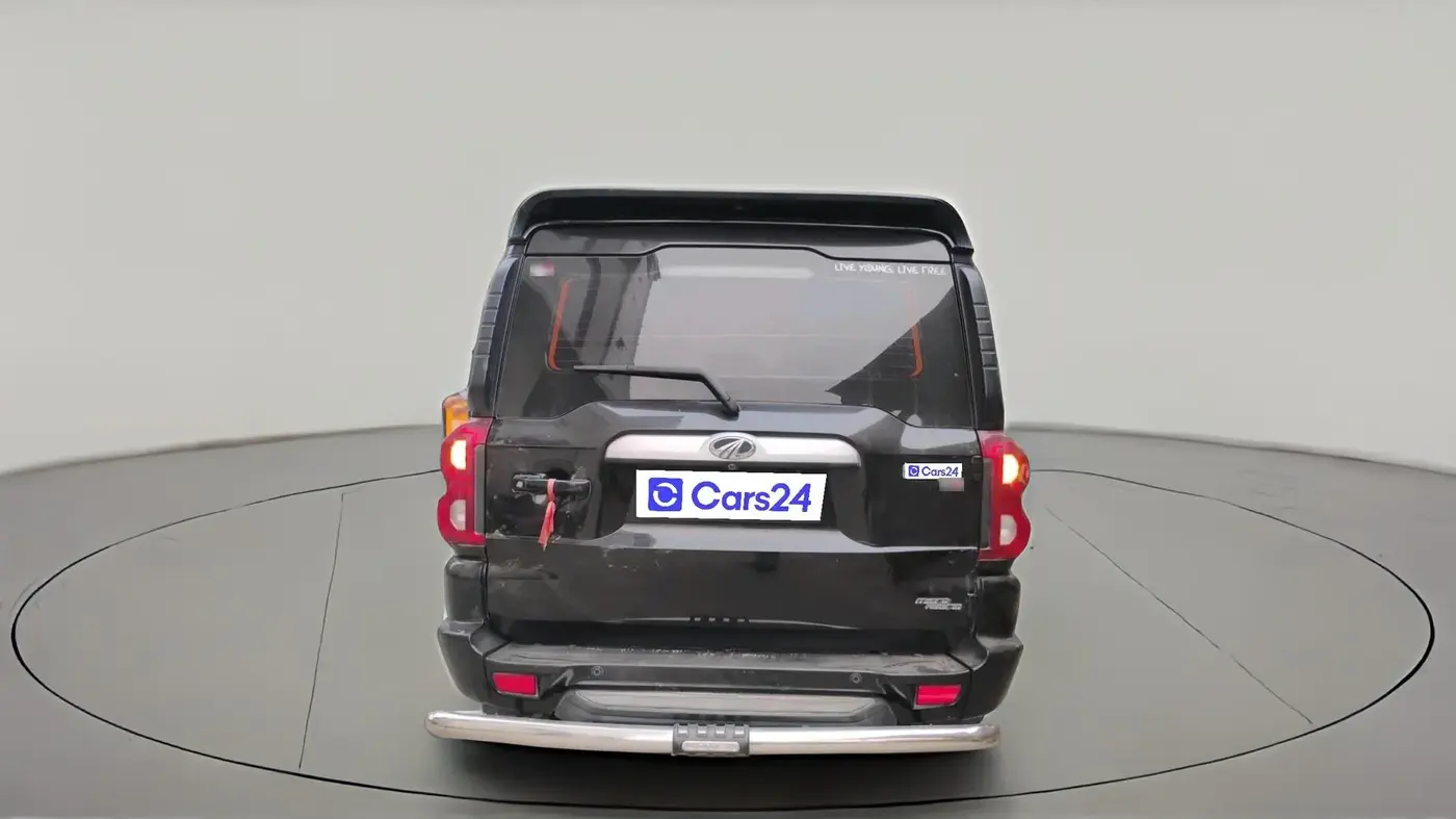 2021 Mahindra Scorpio S9, Diesel, Manual, 72,243 km, exterior