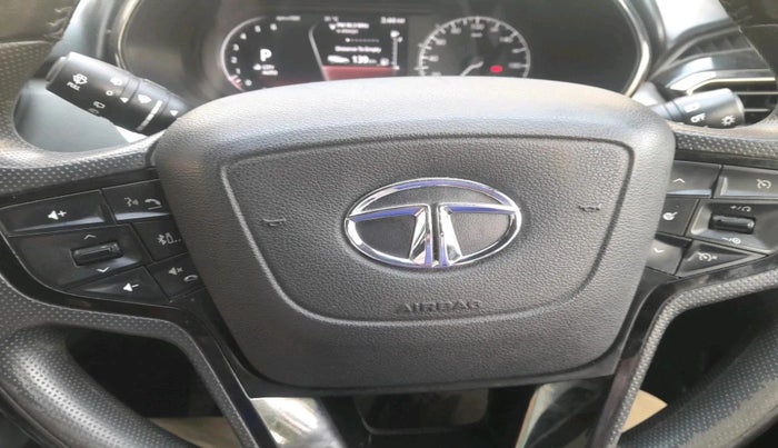 2022 Tata Safari XZA PLUS DARK EDITION, Diesel, Automatic, 63,575 km, interior