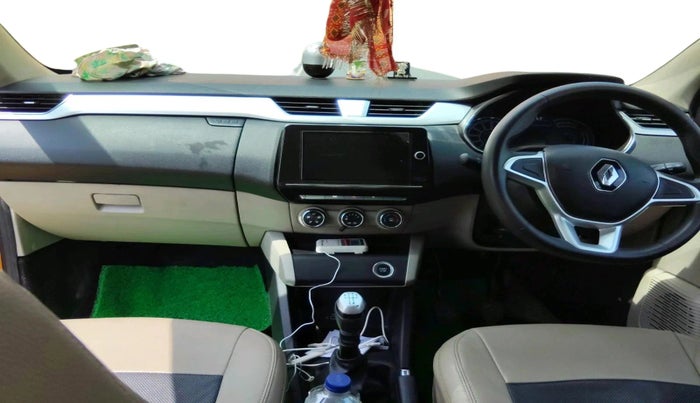 2020 Renault TRIBER RXZ, Petrol, Manual, 64,791 km, interior