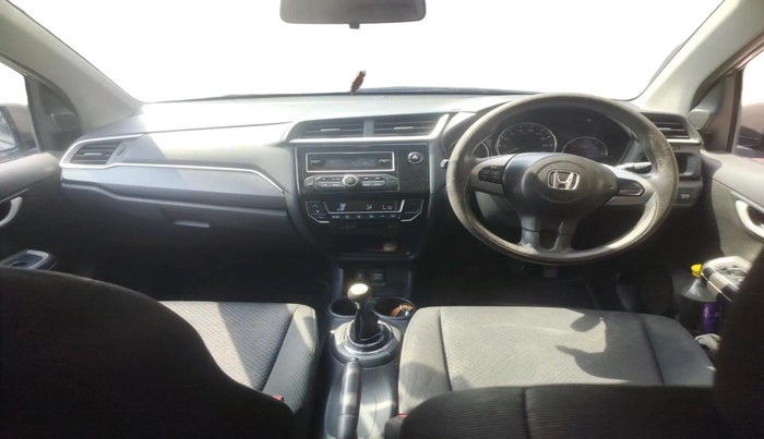 2016 Honda BR-V 1.5L I- DTEC V, Diesel, Manual, 1,15,191 km, interior