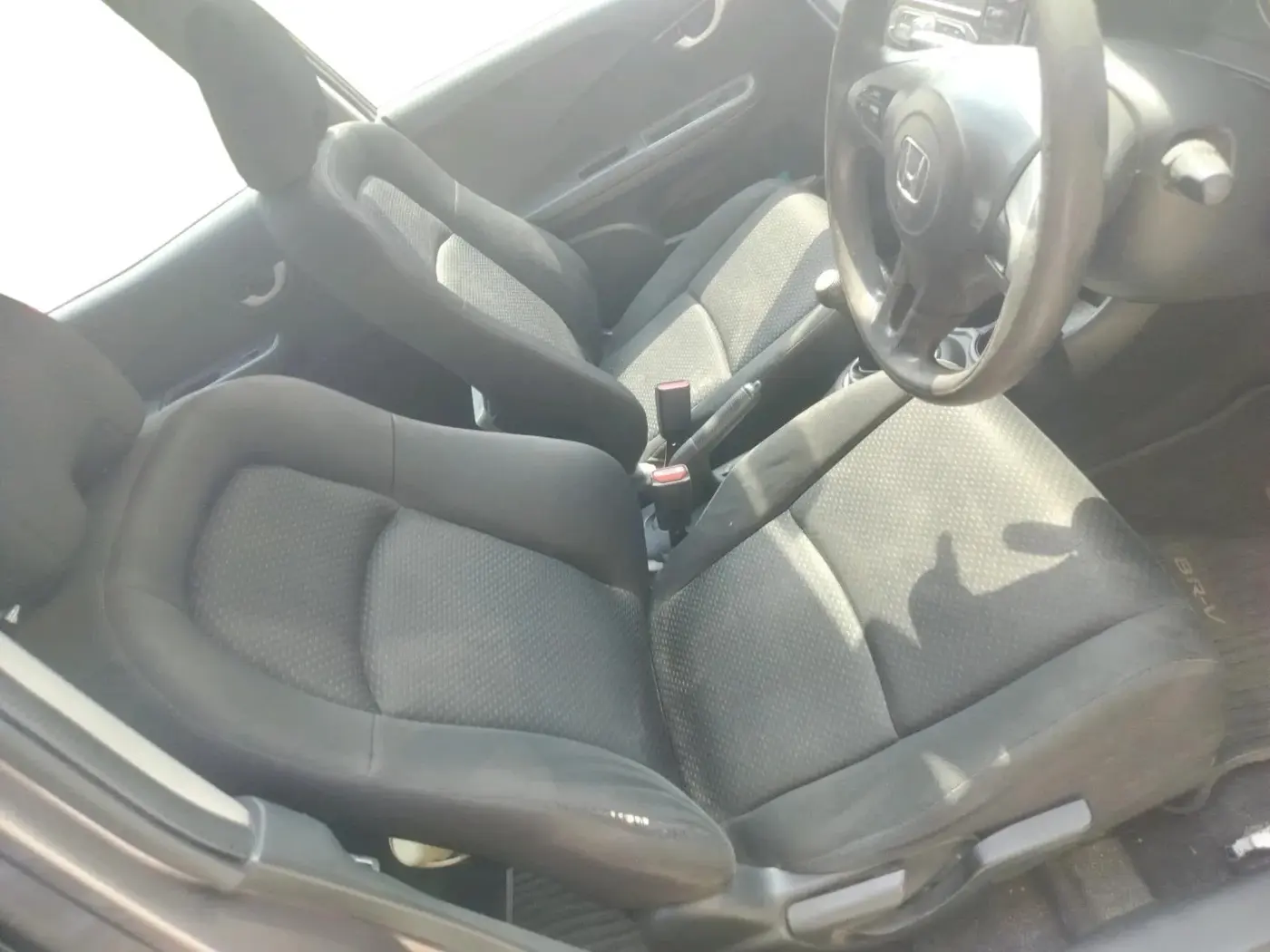 2016 Honda BR-V 1.5L I- DTEC V, Diesel, Manual, 1,15,191 km, interior