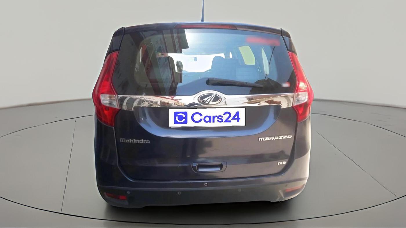 2018 Mahindra MARAZZO M6 7 STR, Diesel, Manual, 63,732 km, exterior