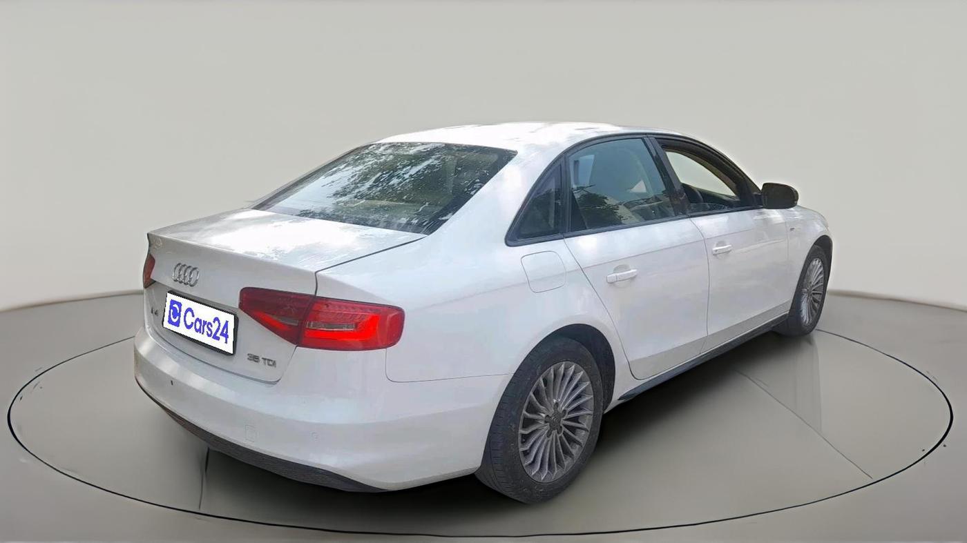 2015 Audi A4 35 TDI S LINE, Diesel, Automatic, 1,51,417 km, exterior