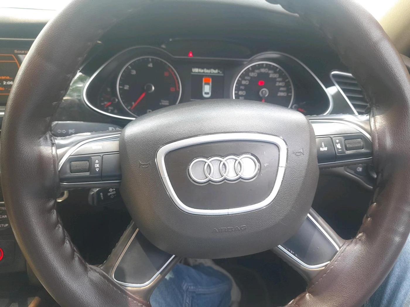 2015 Audi A4 35 TDI S LINE, Diesel, Automatic, 1,51,417 km, interior