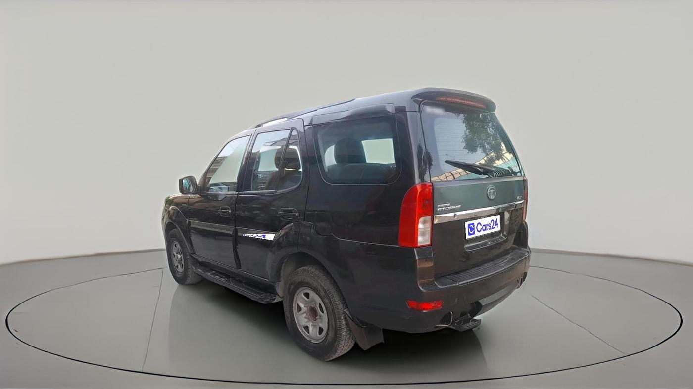 2016 Tata Safari Storme 2.2 EX 4X2, Diesel, Manual, 2,17,350 km, exterior