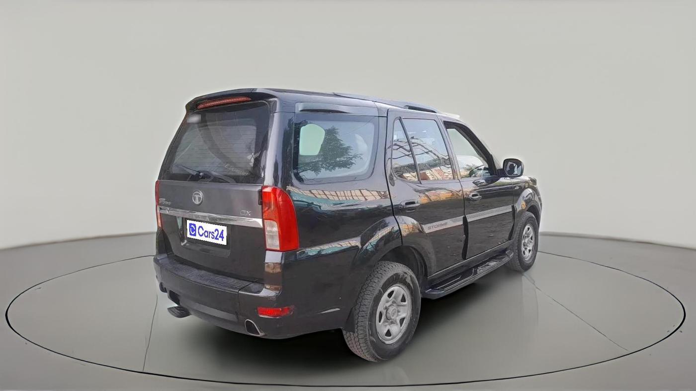 2016 Tata Safari Storme 2.2 EX 4X2, Diesel, Manual, 2,17,350 km, exterior