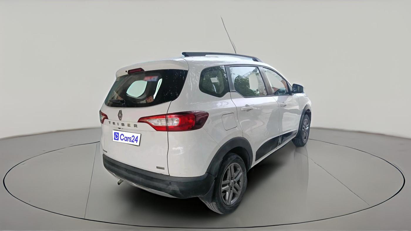 2019 Renault TRIBER RXZ, Petrol, Manual, 32,758 km, exterior