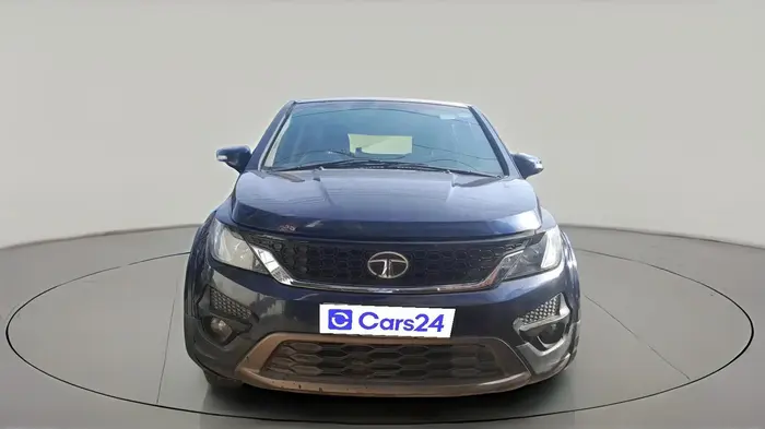 2017 Tata Hexa XM 4X2 7 STR, Diesel, Manual, 1,39,960 km, exterior