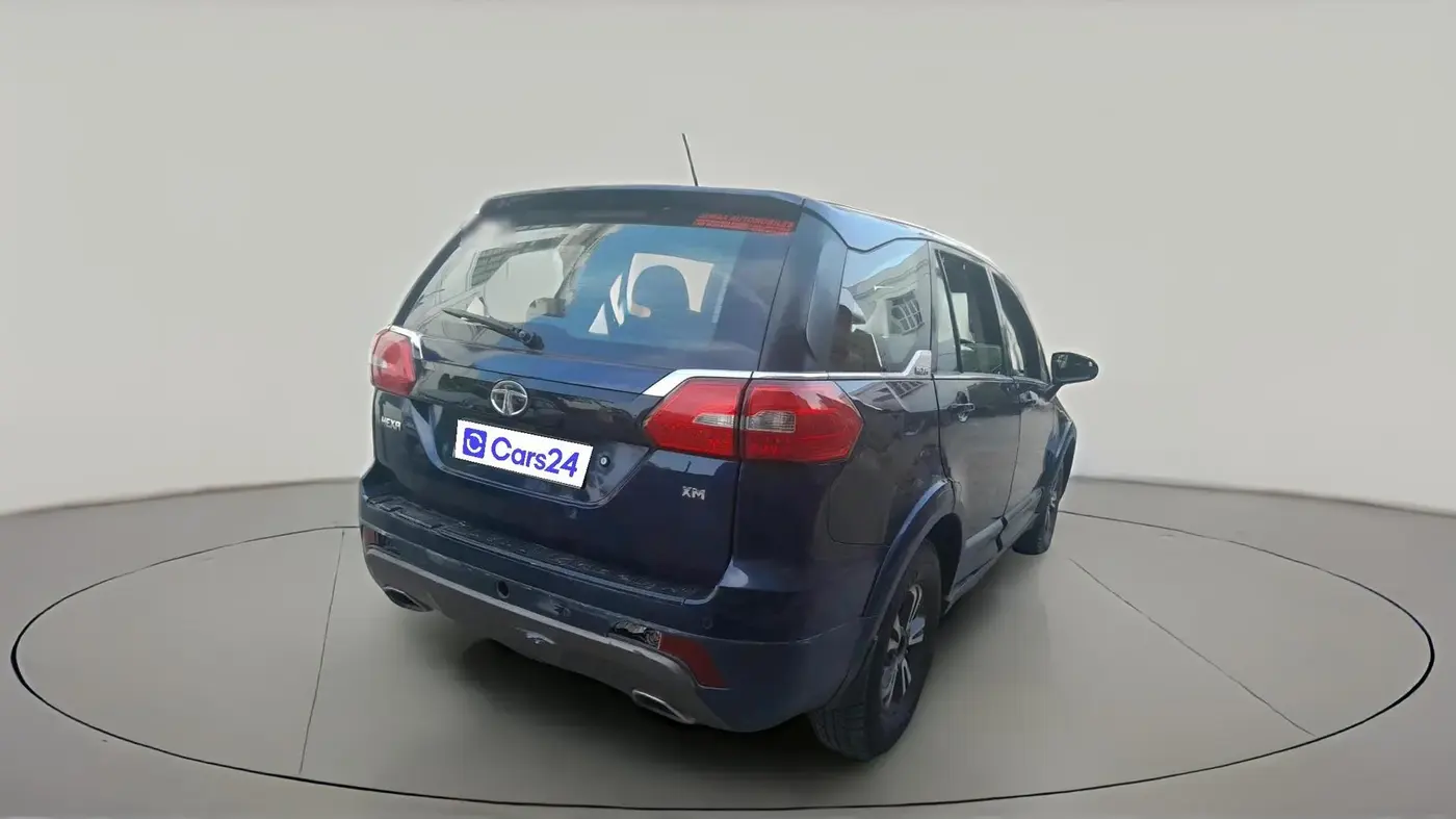 2017 Tata Hexa XM 4X2 7 STR, Diesel, Manual, 1,39,960 km, exterior