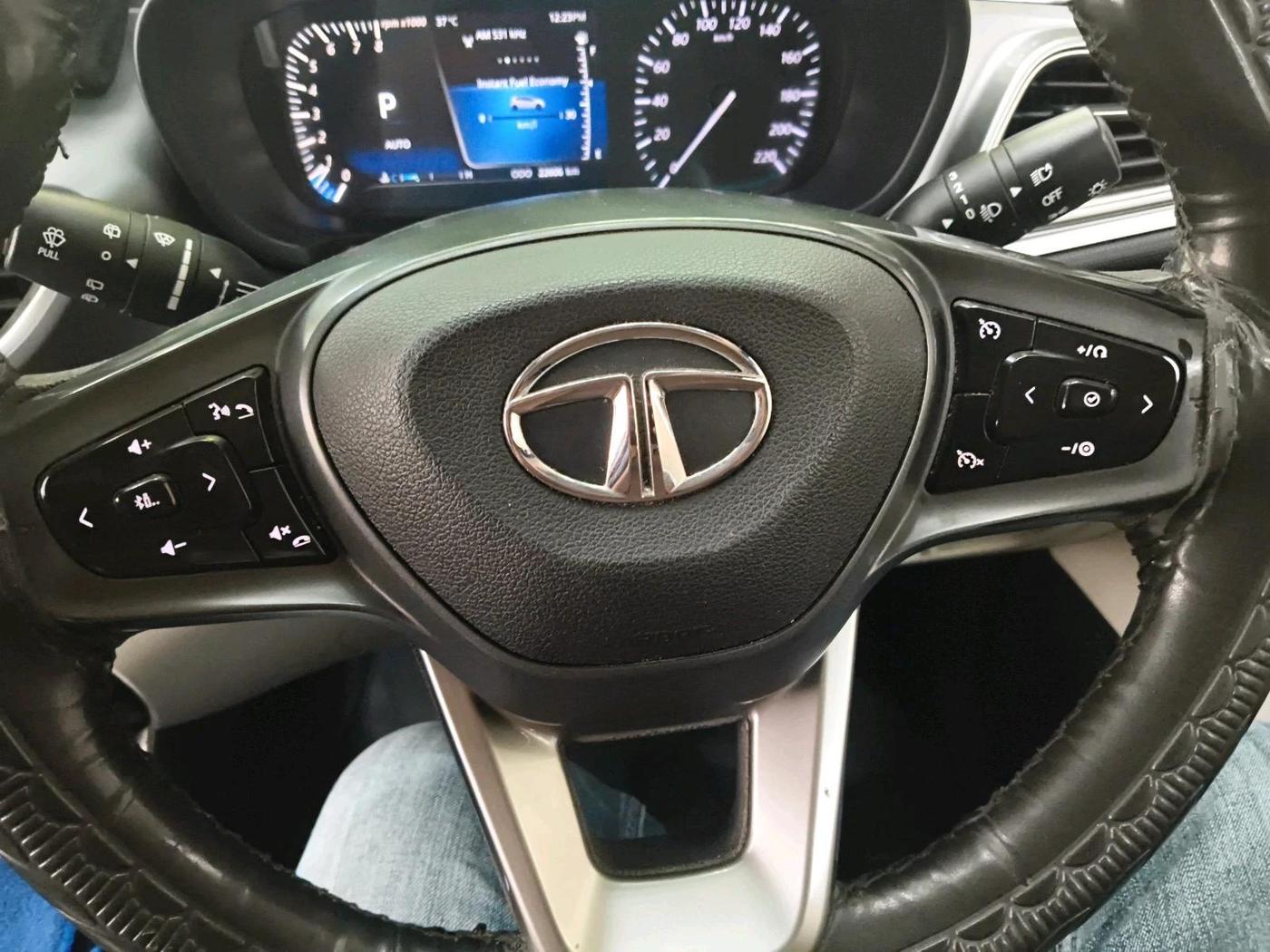 2022 Tata ALTROZ XZA PLUS, Petrol, Automatic, 22,606 km, interior