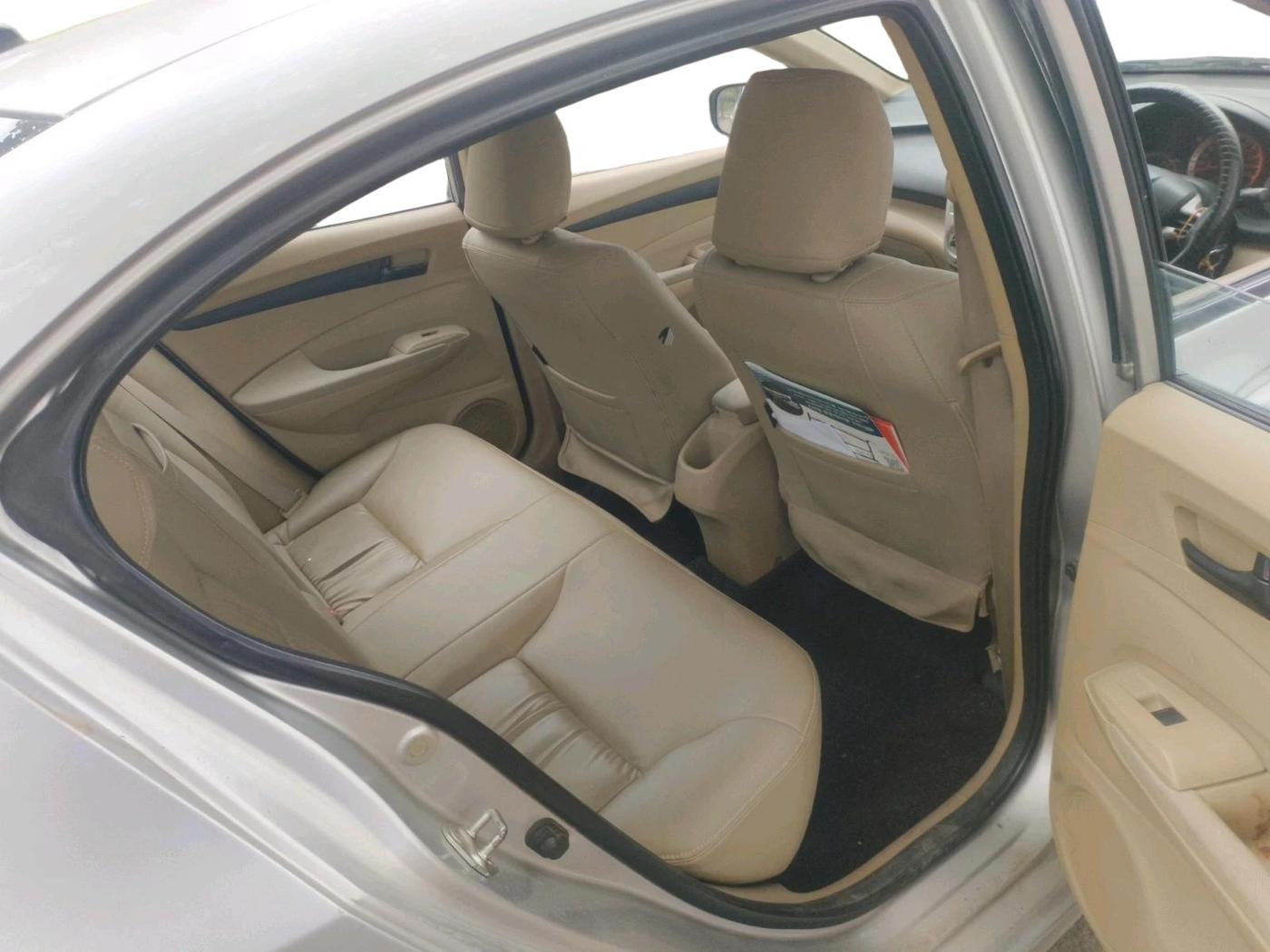 2011 Honda City 1.5L I-VTEC S MT, Petrol, Manual, 1,15,400 km, interior