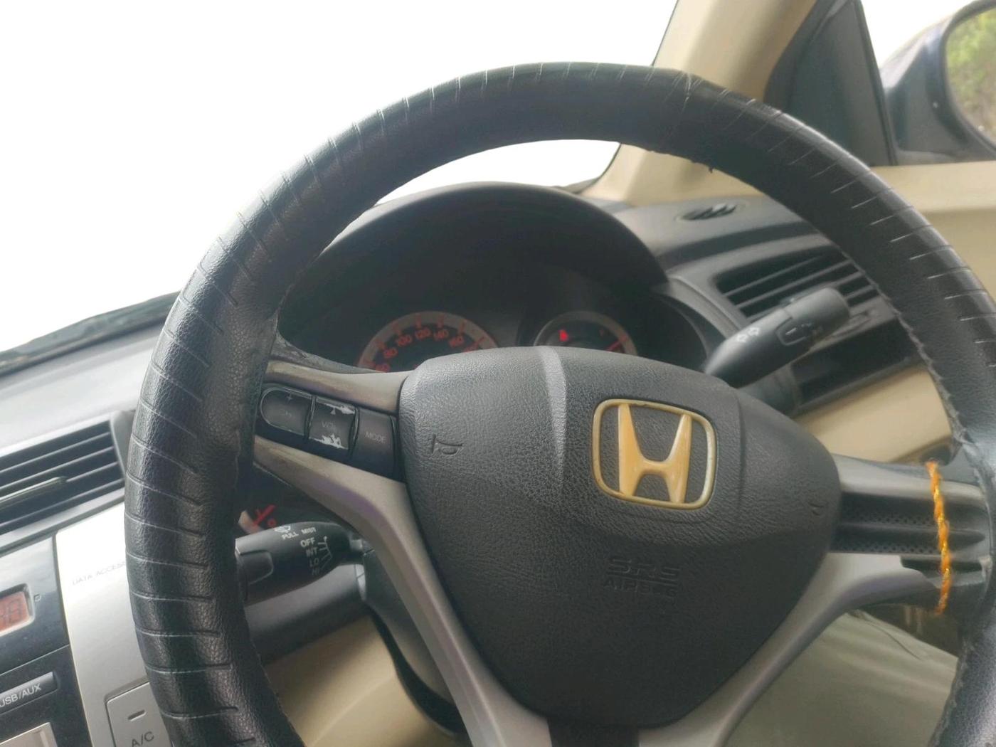 2011 Honda City 1.5L I-VTEC S MT, Petrol, Manual, 1,15,400 km, interior