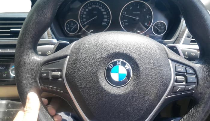 2017 BMW 3 Series 320d Luxury Line, Diesel, Automatic, 30,230 km, interior