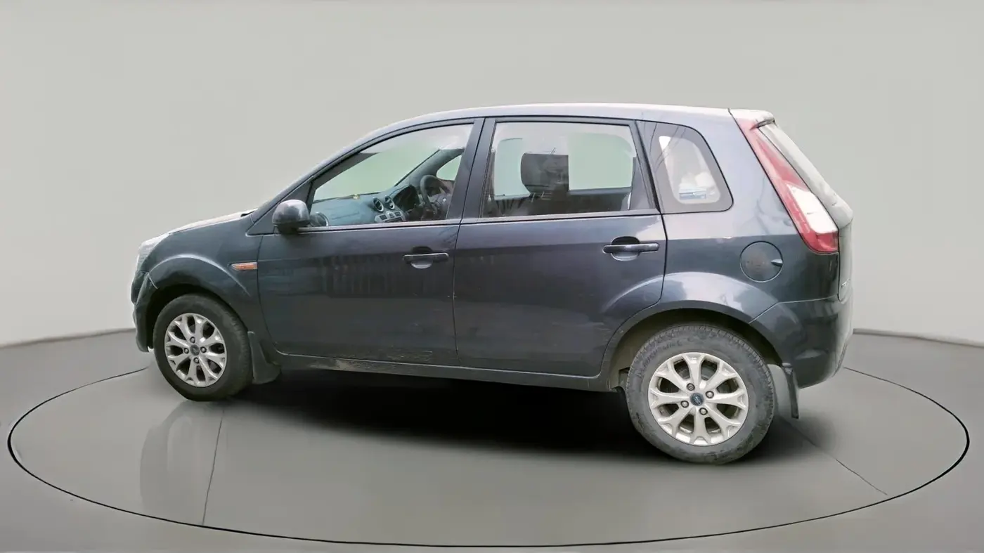 2013 Ford Figo ZXI 1.2 PETROL, Petrol, Manual, 75,797 km, exterior