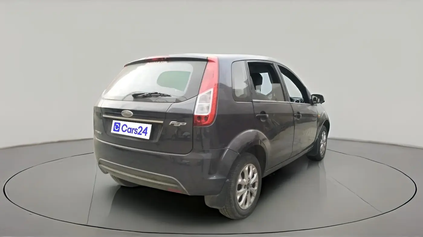 2013 Ford Figo ZXI 1.2 PETROL, Petrol, Manual, 75,797 km, exterior