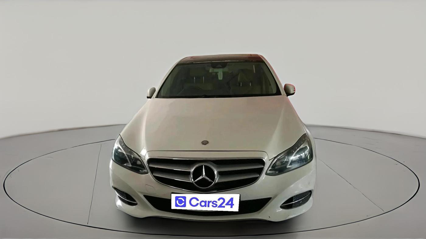 2014 Mercedes Benz E Class E 250 CDI AVANTGARDE, Diesel, Automatic, 1,15,418 km, exterior