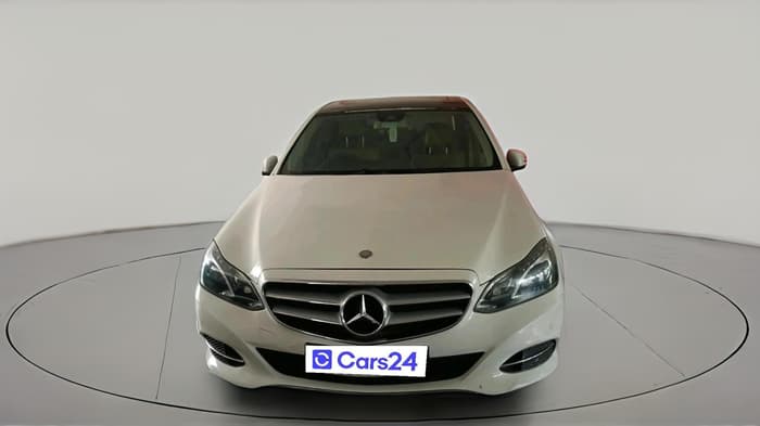 2014 Mercedes Benz E Class E 250 CDI AVANTGARDE, Diesel, Automatic, 1,15,418 km, exterior