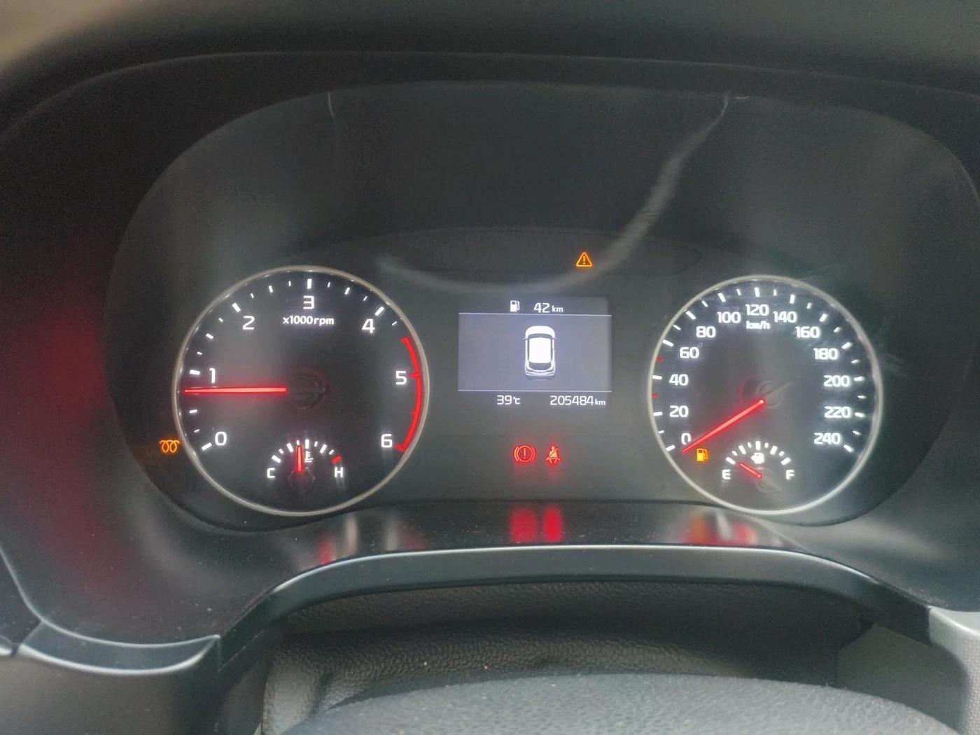 2022 KIA SELTOS HTE 1.5 DIESEL, Diesel, Manual, 2,05,484 km, interior