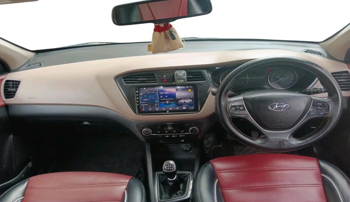 2015 Hyundai Elite i20 SPORTZ 1.4 CRDI, Diesel, Manual, 87,040 km, interior