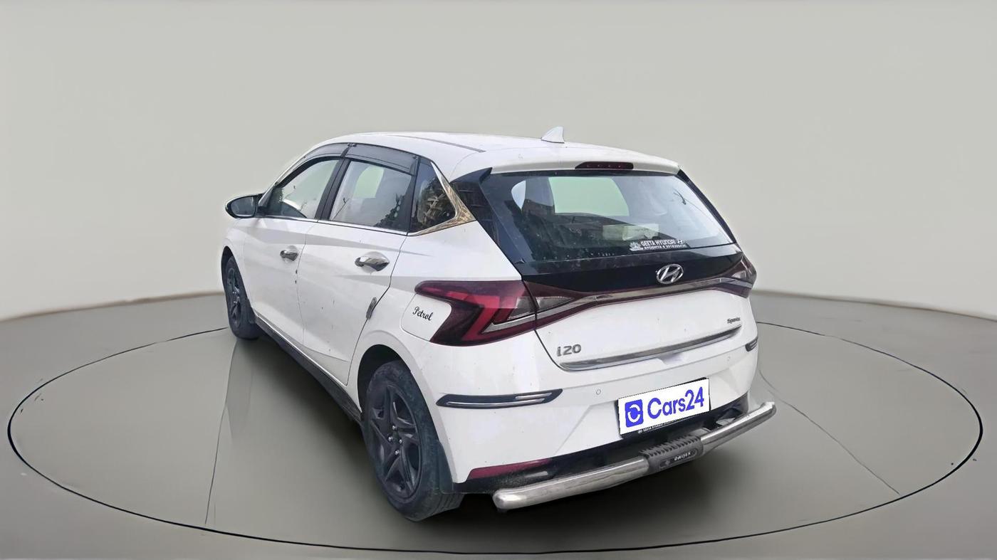 2022 Hyundai NEW I20 SPORTZ 1.2 MT, Petrol, Manual, 52,834 km, exterior