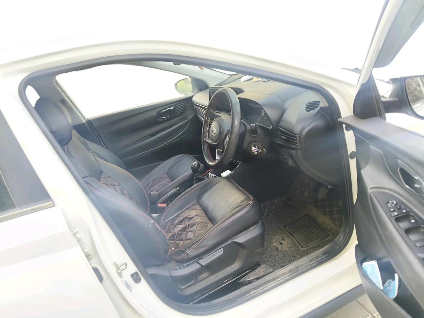 2022 Hyundai NEW I20 SPORTZ 1.2 MT, Petrol, Manual, 52,834 km, interior
