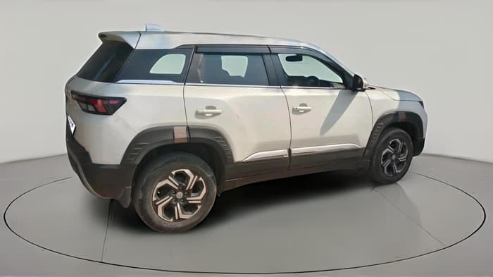 2023 Maruti BREZZA LXI SMART HYBRID, Petrol, Manual, 38,950 km, exterior