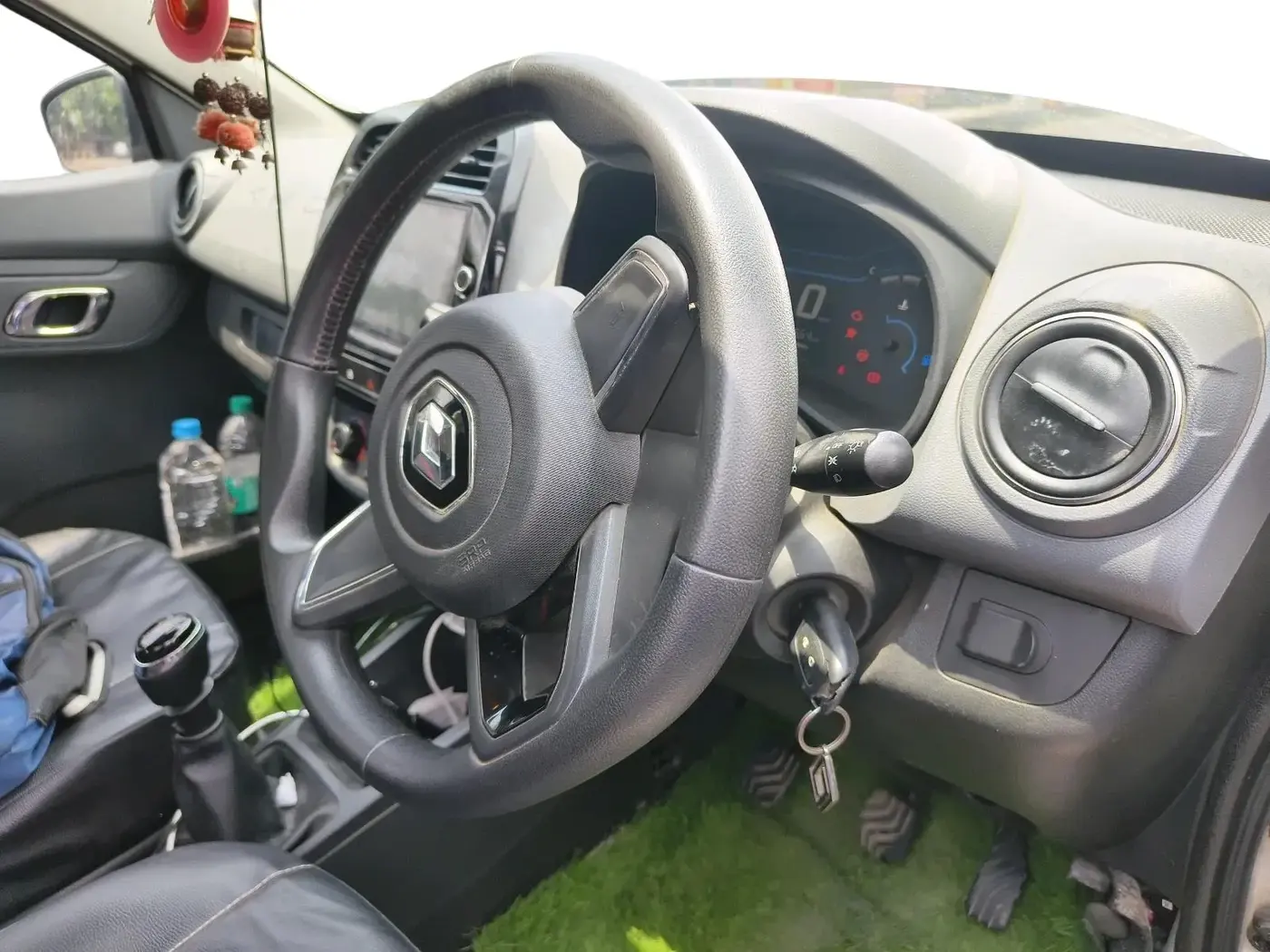 2020 Renault Kwid RXT 0.8, Petrol, Manual, 61,665 km, interior