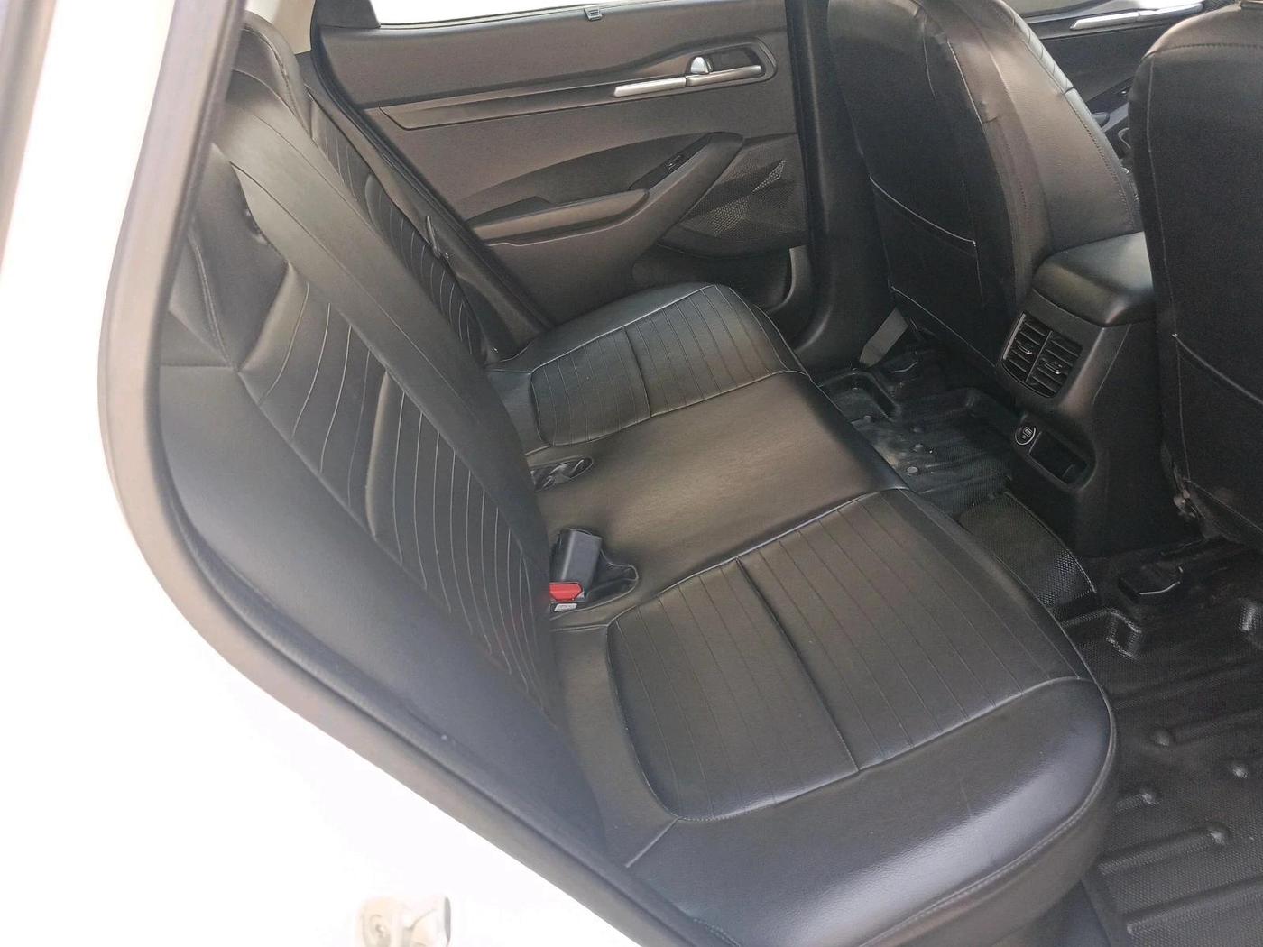 2021 KIA SELTOS HTK PLUS AT 1.5 DIESEL, Diesel, Automatic, 99,009 km, interior