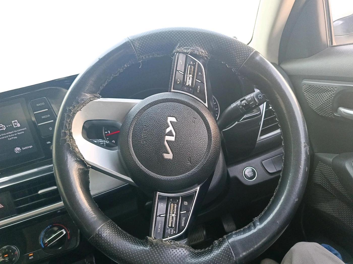2021 KIA SELTOS HTK PLUS AT 1.5 DIESEL, Diesel, Automatic, 99,009 km, interior