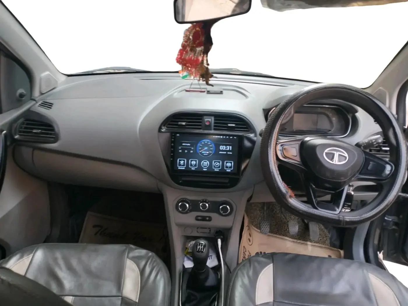 2021 Tata TIGOR XE PETROL, Petrol, Manual, 96,904 km, interior