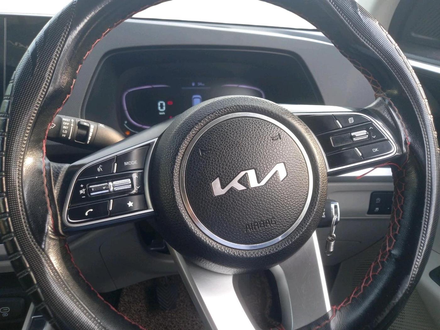 2023 KIA CARENS PRESTIGE 1.5 PETROL 7 STR, Petrol, Manual, 84,148 km, interior