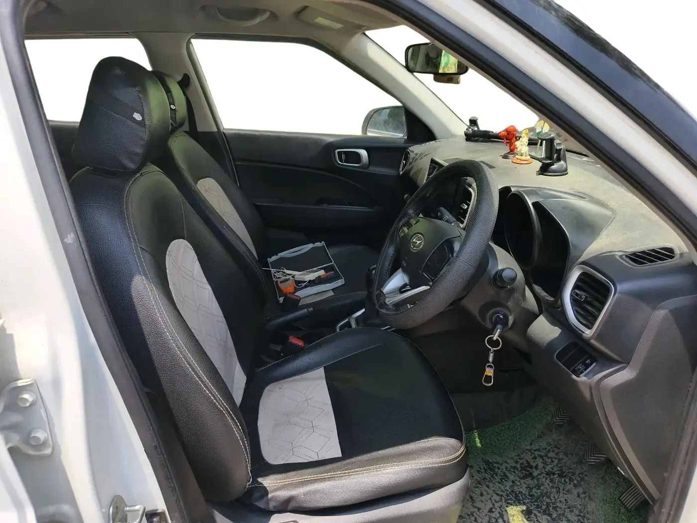 2021 Hyundai VENUE S 1.2, Petrol, Manual, 56,224 km, interior