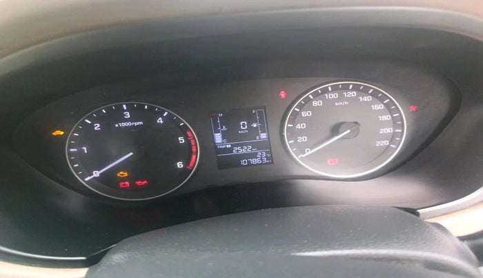 2016 Hyundai Elite i20 SPORTZ 1.4 CRDI, Diesel, Manual, 1,07,863 km, interior