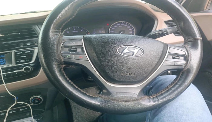 2016 Hyundai Elite i20 SPORTZ 1.4 CRDI, Diesel, Manual, 1,07,863 km, interior