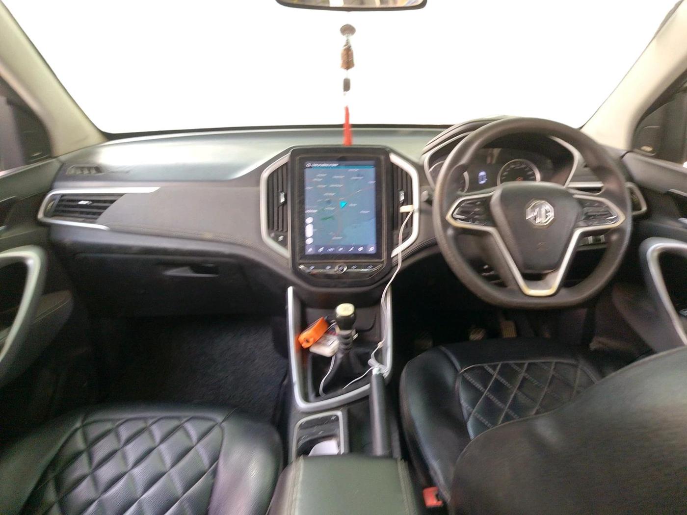 2021 MG HECTOR SUPER 2.0 DIESEL, Diesel, Manual, 1,36,278 km, interior