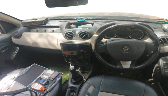 2015 Renault Duster 85 PS RXL DIESEL, Diesel, Manual, 1,67,258 km, interior