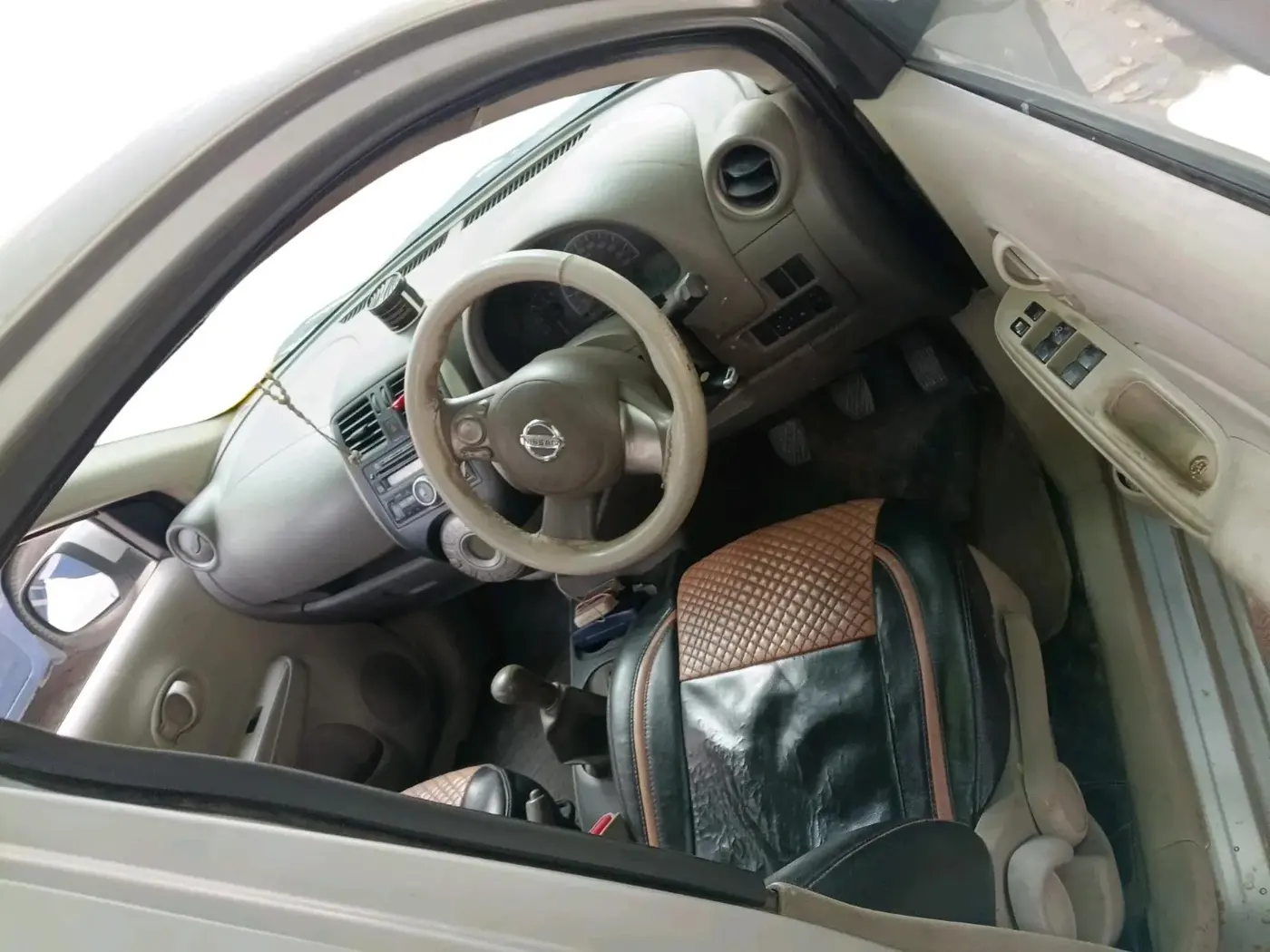 2013 Nissan Sunny XL DIESEL, Diesel, Manual, 1,59,309 km, interior
