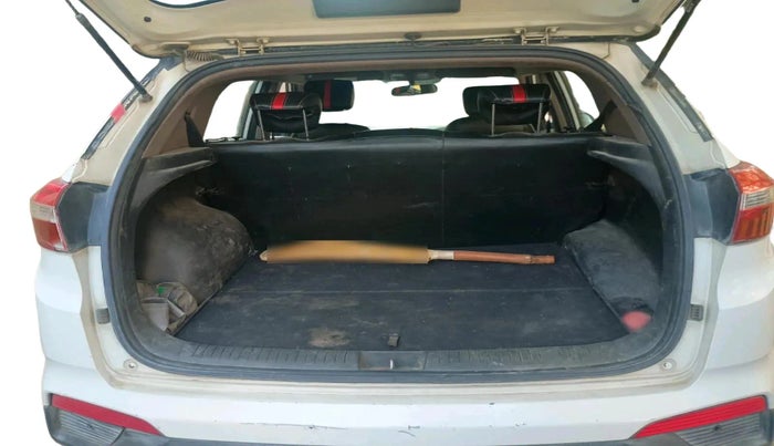 2016 Hyundai Creta SX 1.6 DIESEL, Diesel, Manual, 1,31,705 km, exterior