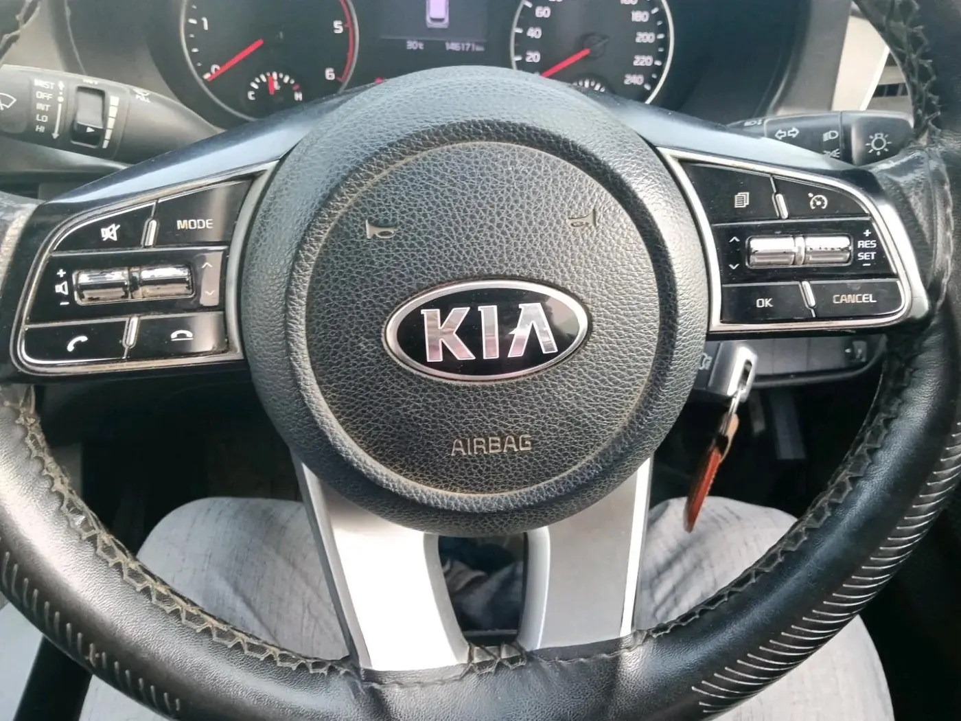 2020 KIA SELTOS HTE 1.5 DIESEL, Diesel, Manual, 1,52,548 km, interior
