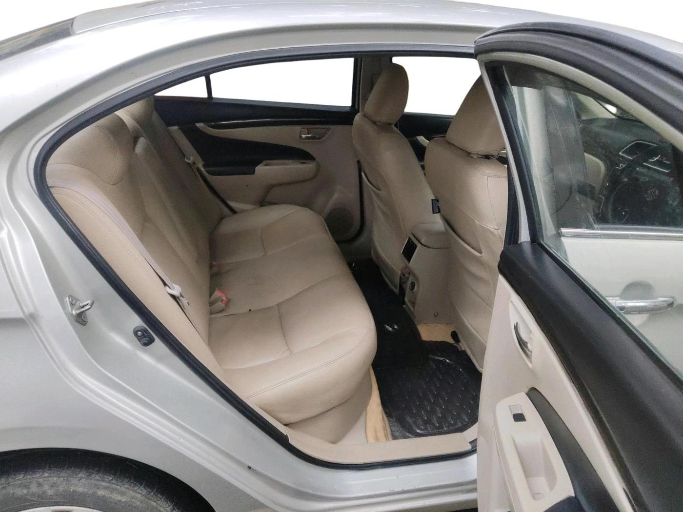 2016 Maruti Ciaz ZDI SHVS, Diesel, Manual, 1,06,032 km, interior