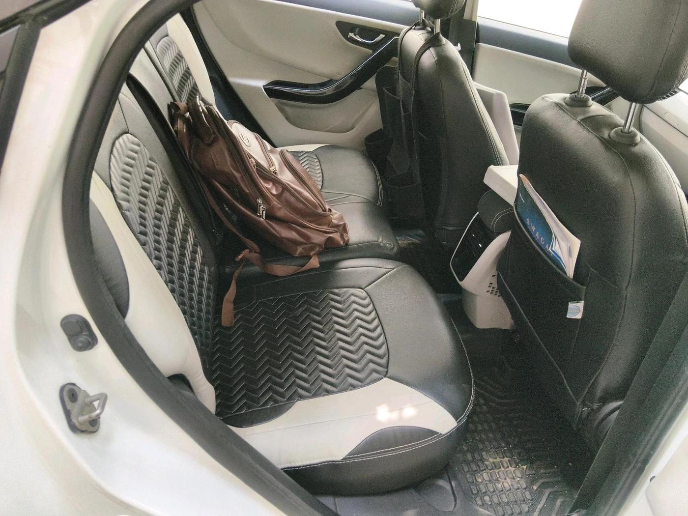 2022 Tata NEXON XZA PLUS PETROL, Petrol, Automatic, 17,983 km, interior