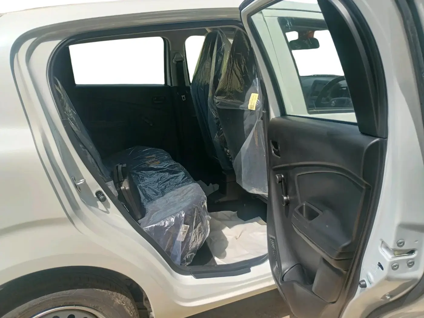 2025 Maruti Celerio LXI, Petrol, Manual, 383 km, interior
