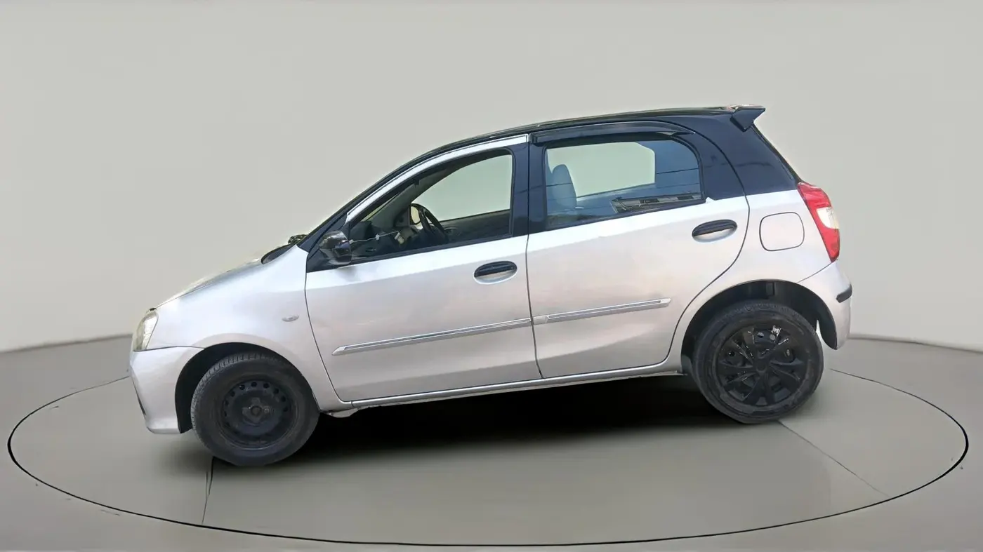 2013 Maruti OMNI E 8 STR, Diesel, Manual, 1,08,330 km, exterior