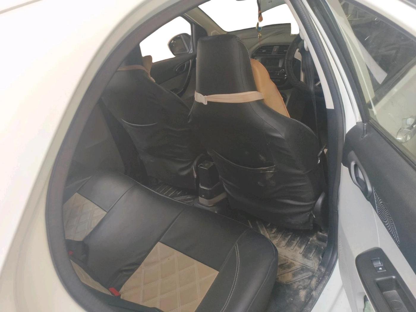 2017 Tata Tiago XT PETROL, Petrol, Manual, 64,647 km, interior