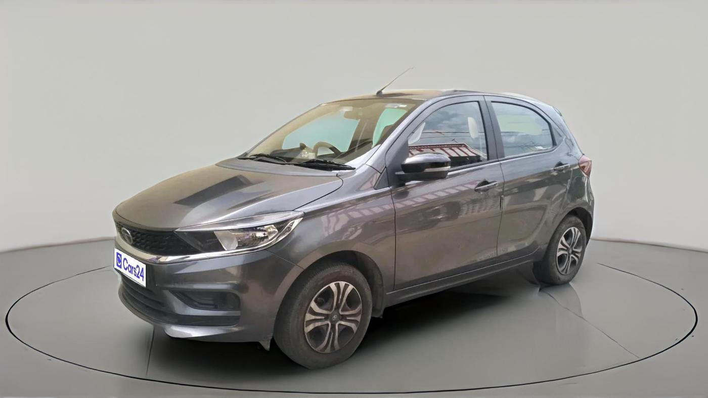 2024 Tata Tiago XT RHYTHM PETROL, Petrol, Manual, 19,879 km, exterior