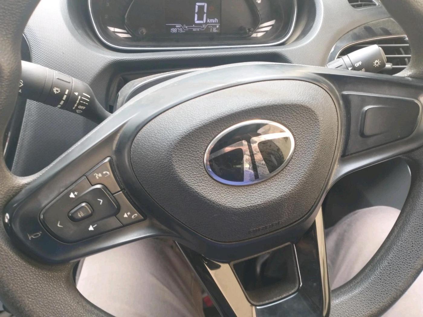 2024 Tata Tiago XT RHYTHM PETROL, Petrol, Manual, 19,879 km, interior