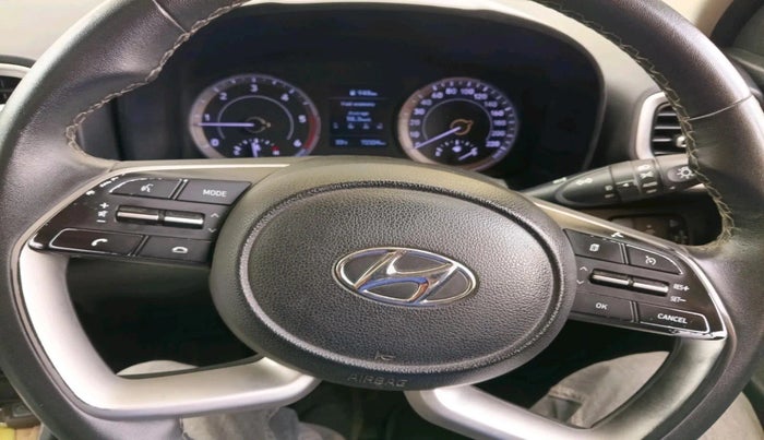 2022 Hyundai VENUE SX 1.5 (O) EXECUTIVE CRDI, Diesel, Manual, 72,324 km, interior